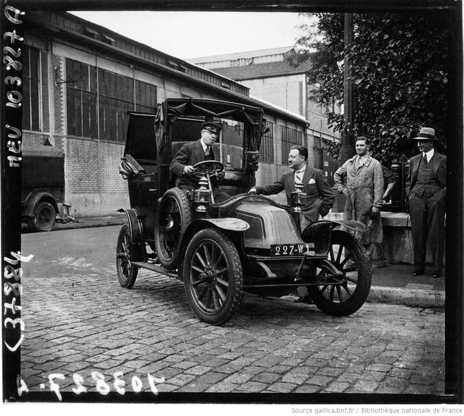 La Renault AG-1, le taxi d'avant-guerre